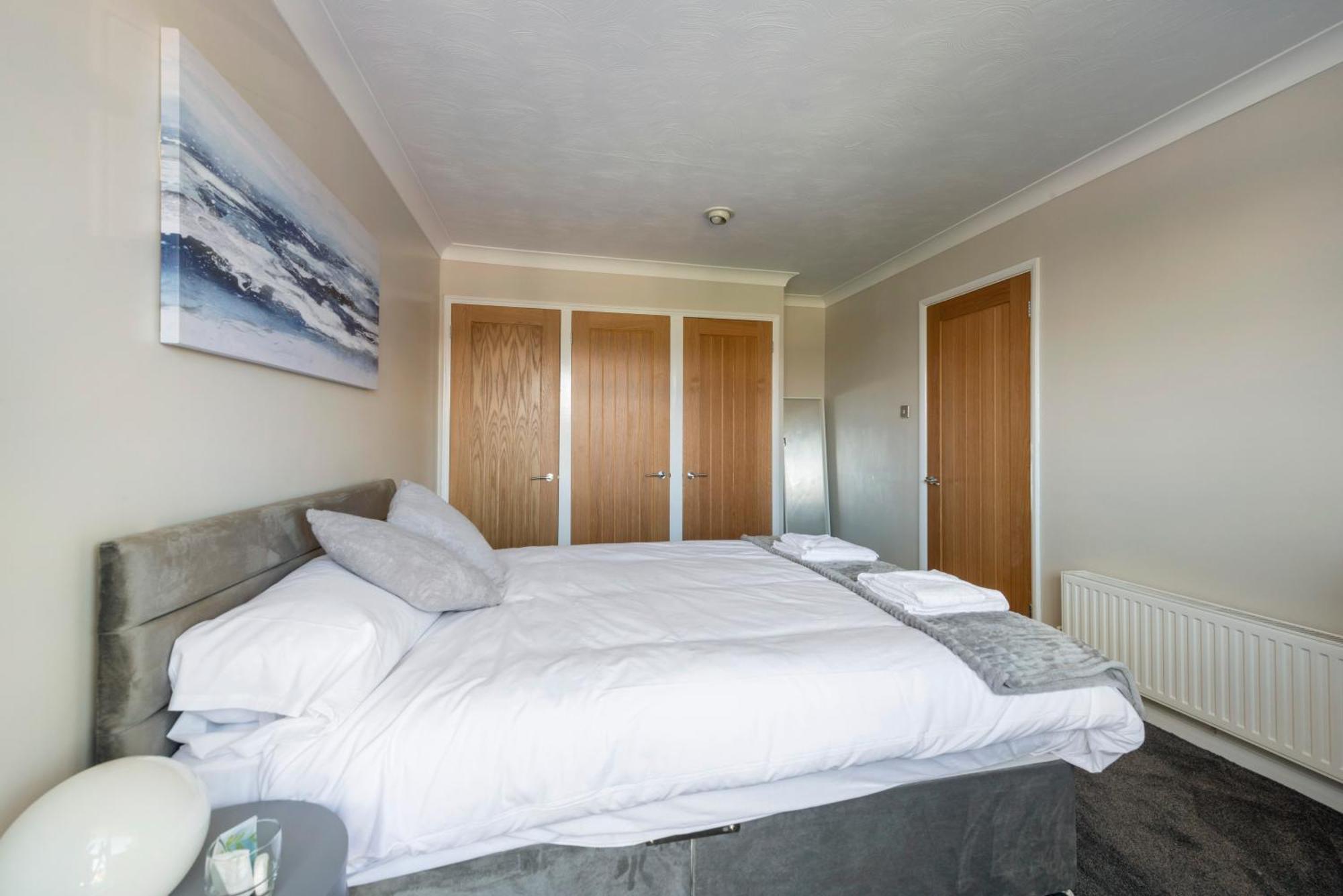 5 Bedroom Detached Beach House Poole Zewnętrze zdjęcie